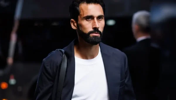 Komentari Wasit usai Lawan Manchester United, Pelatih Fulham Alvaro Arbeloa Didakwa FA