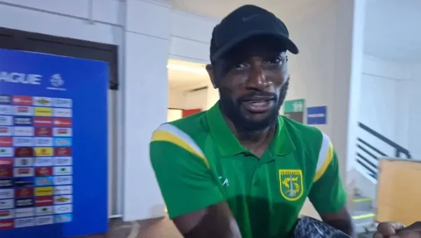 Gol Apik Yann Mabella Bawa Persebaya Surabaya Menang, Siap Hadapi Persijap Jepara