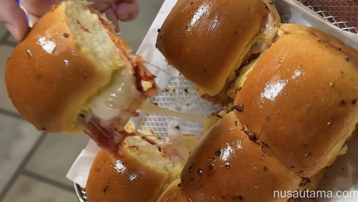 Key Issue: Resep Cheesy Pizza Sliders, Camilan Praktis dengan Keju Lumer yang Bikin Cepat Habis