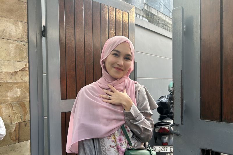 Key Issue: Ayu Ting Ting Akui Jadi Single Mother Perjuangannya Sungguh Sangat Berat