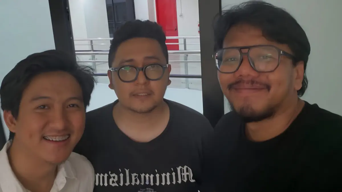 Admin TheKerupuk Risyad ‘Ichad’ Dipulangkan usai Ditahan Polisi 43 Jam soal Meme Satire