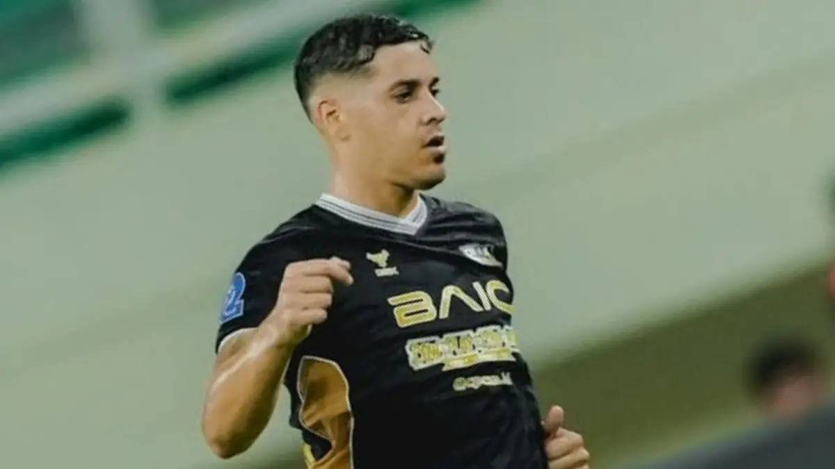 Key Strategy: Rumor Gabung Persebaya Resmi Terbantahkan! Alexis Messidoro Dipastikan Bertahan di Dewa United
