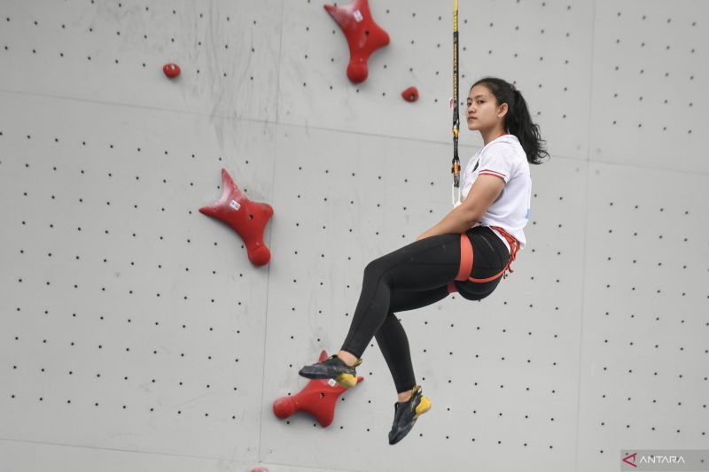 Desak Made Raih 1 Emas dan 1 Perak – Tercepat pada Ajang World Climbing Series Krakow