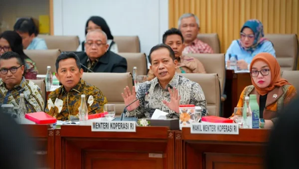 Meeting Results: Menkop Ferry Jelaskan Skema Koperasi Kelola Kebun Sawit Hingga Bangun Pabrik CPO