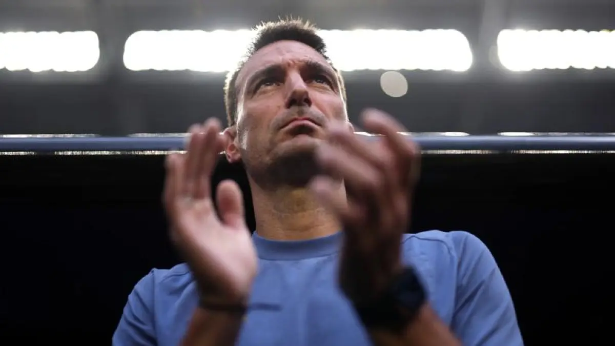 Lionel Scaloni Ungkap Perjuangan Sang Ayah yang Mengubah Mimpi Bocah Desa Menjadi Juara Piala Dunia