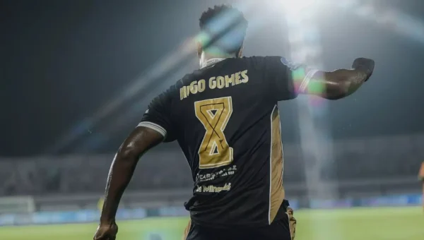 Latest Program: Eks Gelandang Dewa United Hugo Gomes Dikaitkan dengan Bhayangkara FC Jelang Super League Musim 2026/2027