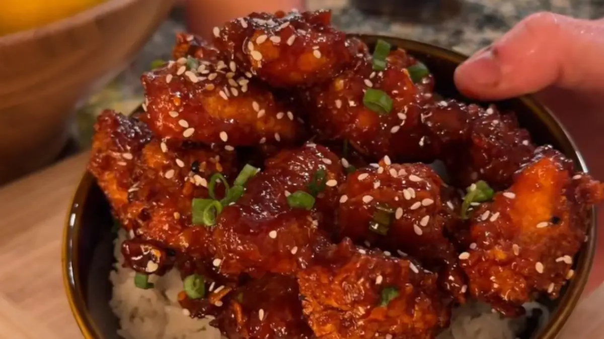 Visit Agenda: Resep Korean Popcorn Chicken Air Fryer, Ayam Crispy Pedas Manis Tinggi Protein