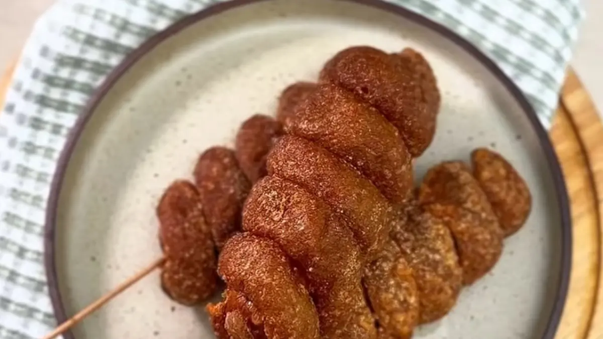 Meeting Results: Resep Potato Corn Dog Crispy, Camilan Kentang Isi Sosis dengan Saus Buldak Keju