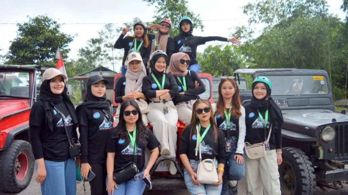 Solution For: Transformasi Konten Kreator: Dari Pembuat Konten Jadi Pemilik Bisnis