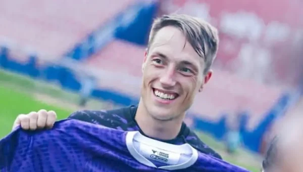 Solving Problems: Pernah Trial di Persik Kediri, YouTuber Belanda Kini Ikut Latihan Pra Musim Bersama Klub Liga Belgia OH Leuven