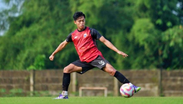 Persija Jakarta vs Arema FC: Figo Dennis Bidik Kemenangan di Perebutan Juara Ketiga Piala Presiden