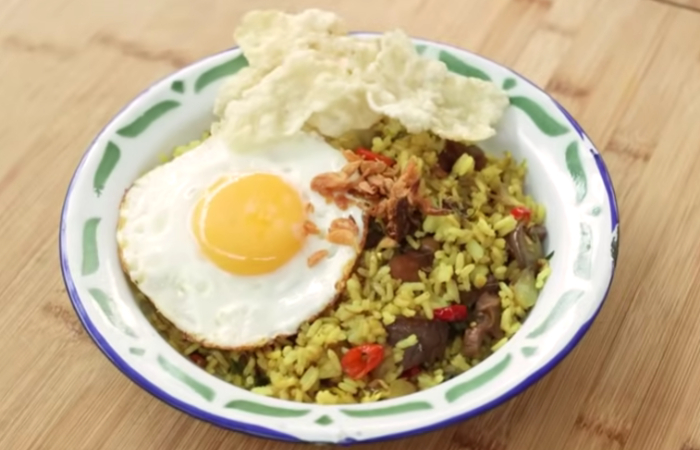 Cuma 5 Menit! Ini Resep Nasi Goreng Terasi Gurih dengan Aroma Menggoda