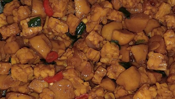 Resep Praktis Oseng Tempe Bakso, Cocok untuk Lauk Sehari-hari