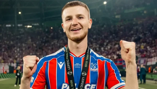 Crystal Palace Tegaskan Adam Wharton Tak Akan Dijual, Manchester City Gigit Jari
