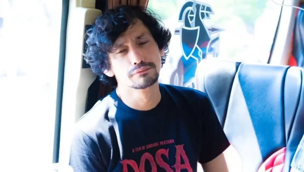 Deretan Proyek yang Melambungkan Nama Revaldo, dari AADC hingga Serigala Terakhir