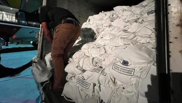 253 Ton Bantuan Logistik Sudah Dikirim ke NTT, Proses Distribusi Lewat Jalur Udara, Laut, dan Darat