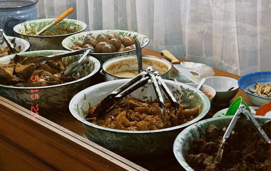 Manis, Gurih, Pedas Jadi Satu! Ini 5 Gudeg Koyor Jakarta yang Patut Dicoba