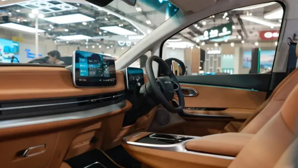 Mobil Tiongkok Berlomba Tawarkan Kabin Mewah di GIIAS 2026