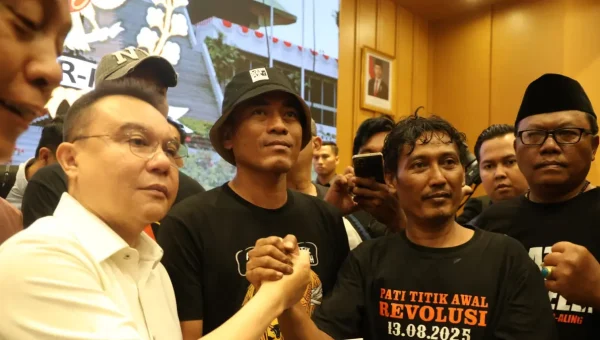 Mas Botok AMPB Kaget Demo di Jakarta: Rakyat Dibenturkan Sama Preman!