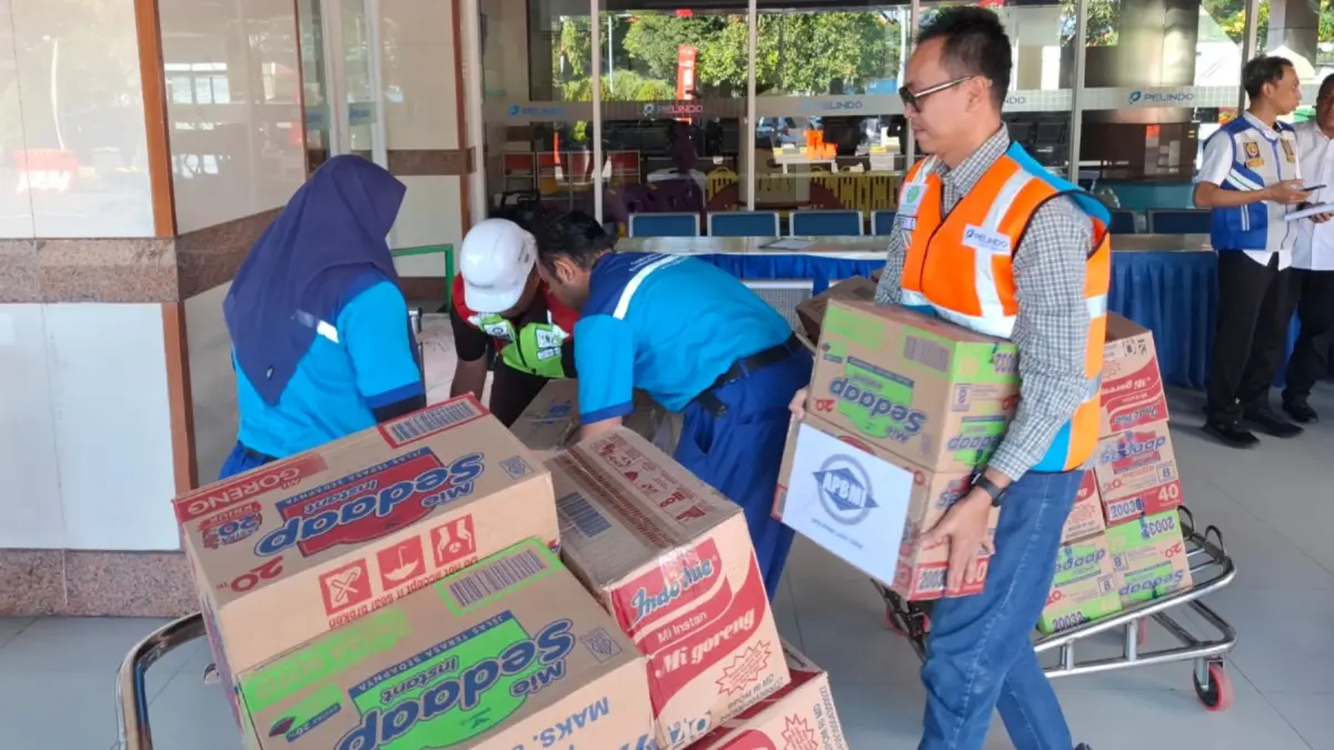 PELNI Gratiskan Ongkir Bantuan Gempa NTT via Kapal