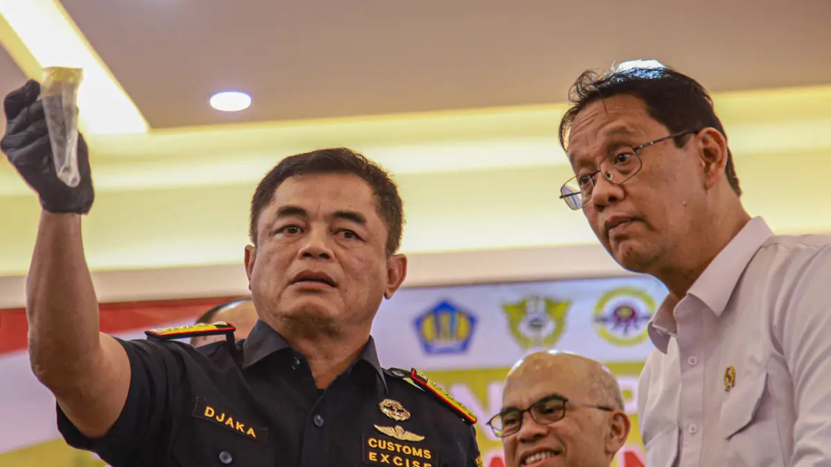 Menkeu Purbaya Yakin Layer Cukai Baru Efektif Tekan Peredaran Rokok Ilegal