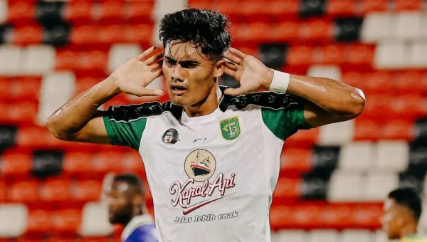 Selebrasi Ikonik Ramadhan Sananta! Striker Persebaya Surabaya Jawab Keraguan dengan Gol
