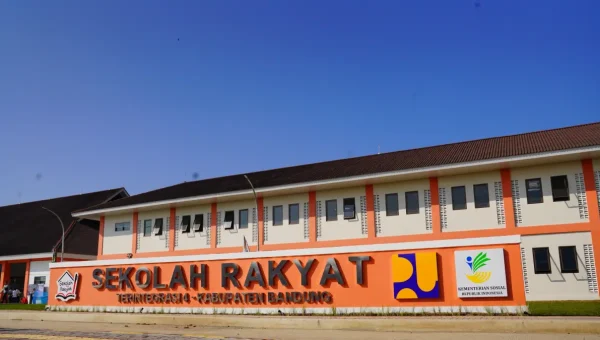 KSP Dudung Abdurachman Buka MPLS Sekolah Rakyat Soreang