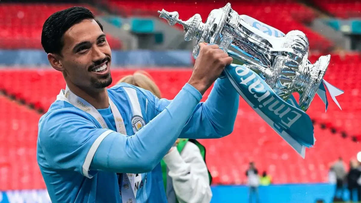 Masa Depan Tijjani Reijnders Jadi Sorotan Usai Manchester City Bandrol Nilai Transfer Rp 1,2 Triliun