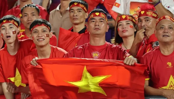Vietnam Unggul 2 Gol Atas Thailand, Kim Sang Sik Pede Juara Piala AFF 2026