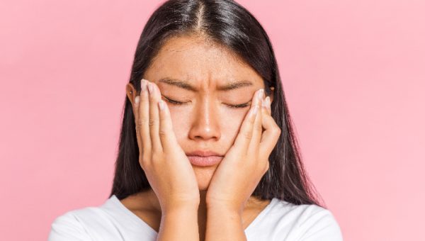 Sering Dilakukan Tanpa Sadar, Ini 5 Kebiasaan yang Bikin Skin Barrier Rusak