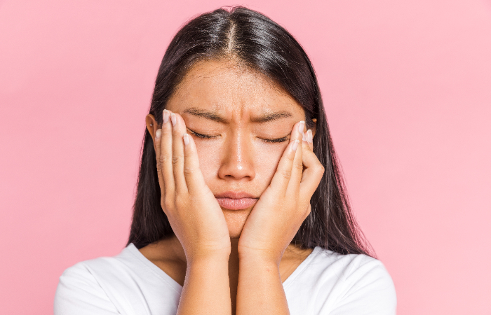 Sering Dilakukan Tanpa Sadar, Ini 5 Kebiasaan yang Bikin Skin Barrier Rusak