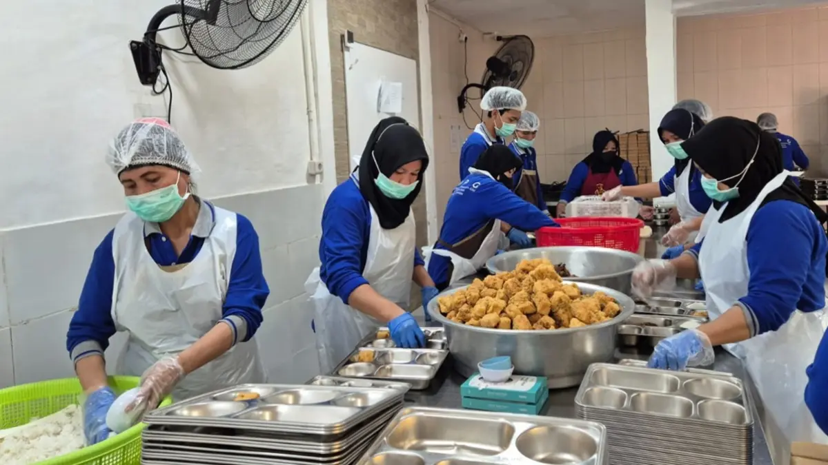 BGN Bakal Siapkan Aplikasi Semacam Ojol, Kepala Sekolah Bisa Beri Rating ke Dapur MBG