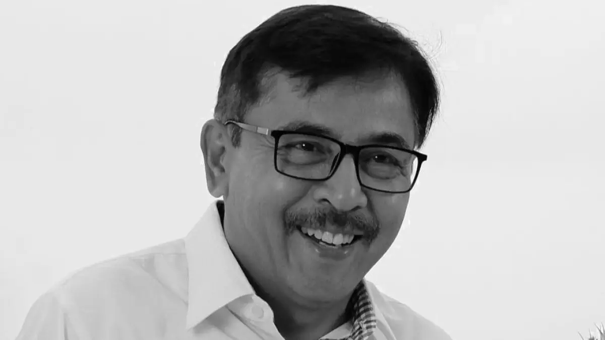 Tiga Detik yang Merusak Bangsa
